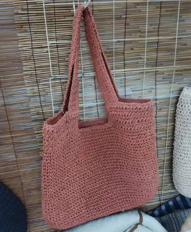 กระเป๋าสะพายไหล่ผู้หญิงลำลองสีชมพูอ่อน